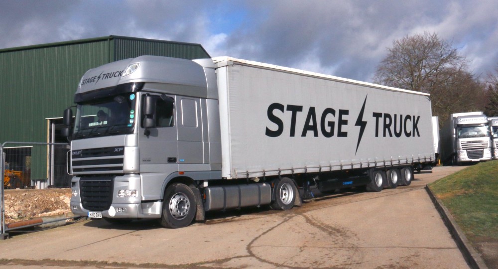 Stagetruck Mega Curtain Side